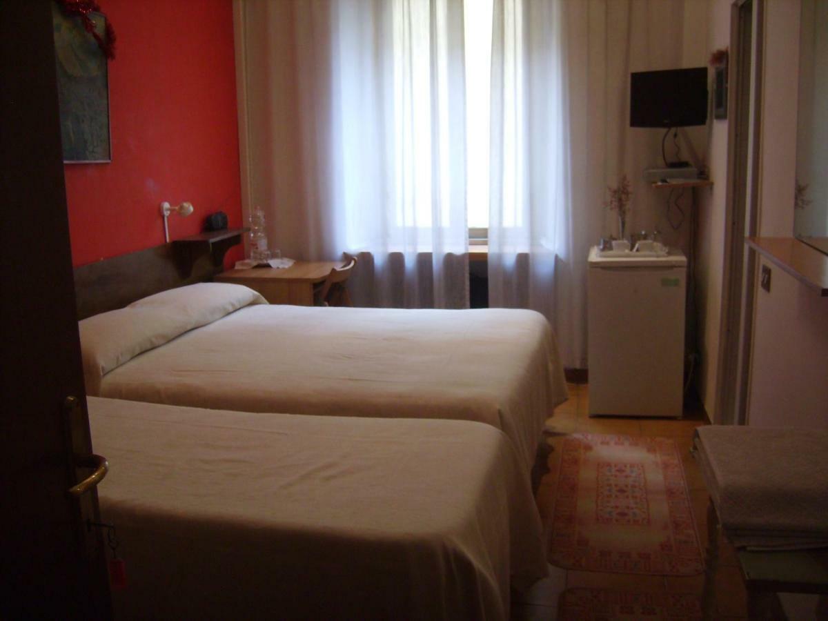 רומא B&B Vaticanrooms מראה חיצוני תמונה